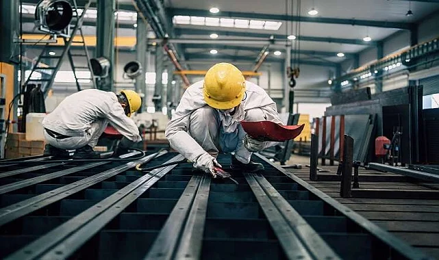 Yenifoça Evden Ofise Taşıma